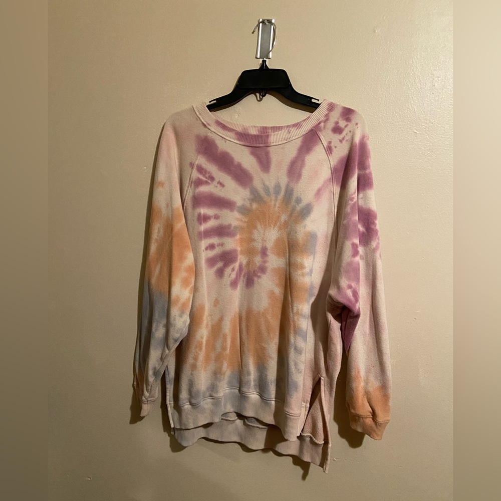 American Eagle Sweatshirt